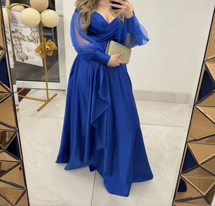 Vand rochie superba nasa/nunta/botez