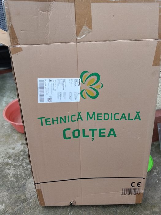 Cadru mers cu roti și sprijin coate