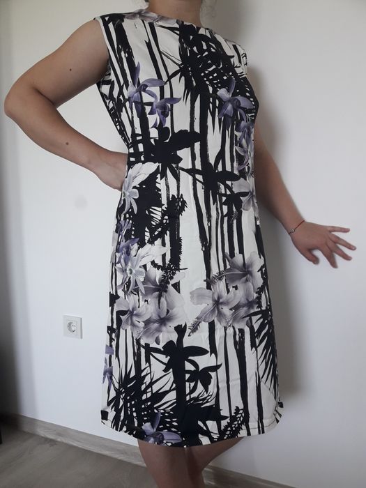 Дамски свободни рокли