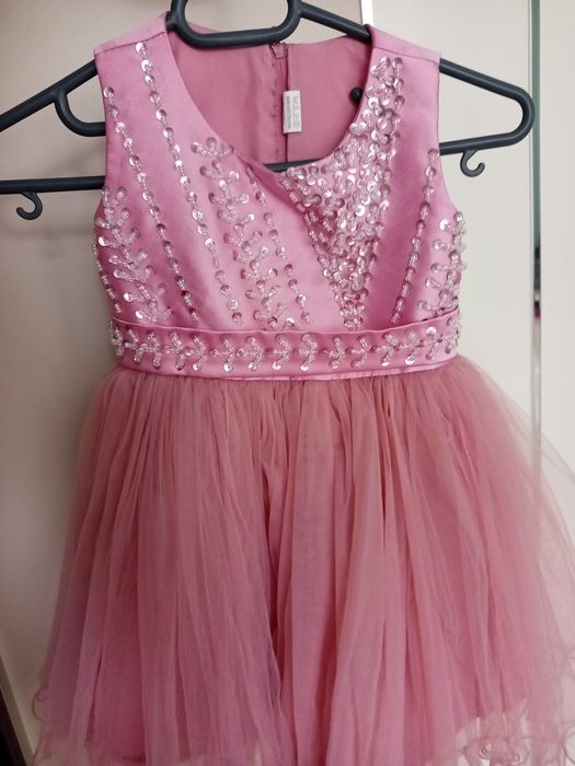 Детски рокли за 2/3г.