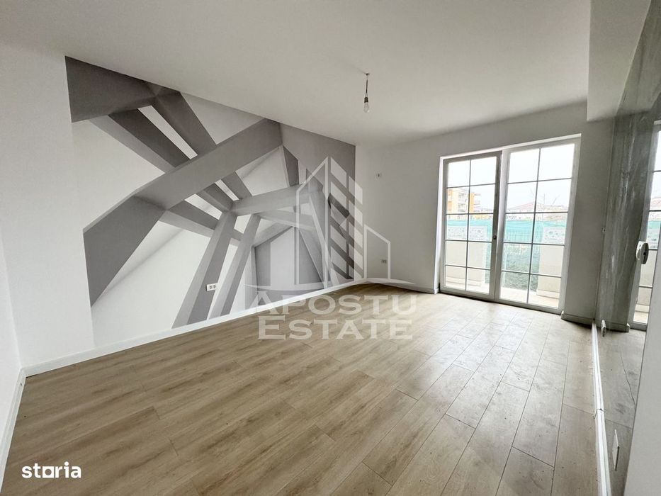 Apartament cu 2 camere decomandat si gradina de 35 mp la asfalt Giroc