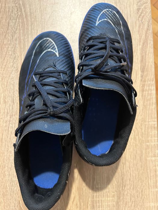 Nice Mercurial маратонки