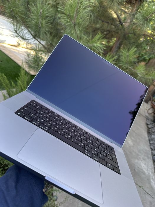 Macbook Pro 16 M1 pro 32/512 EAC
