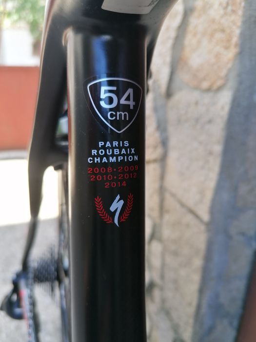 Шосеен Specialized, Фул карбон, 2*11 Shimano 105