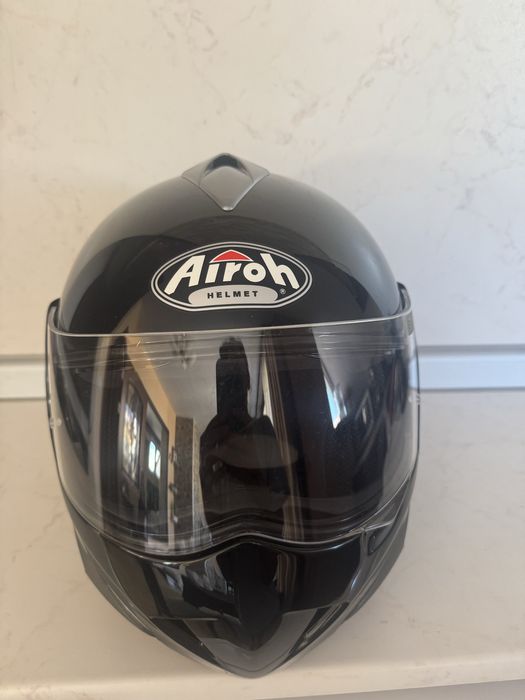 Каска за мотор Airoh + ръкавици
