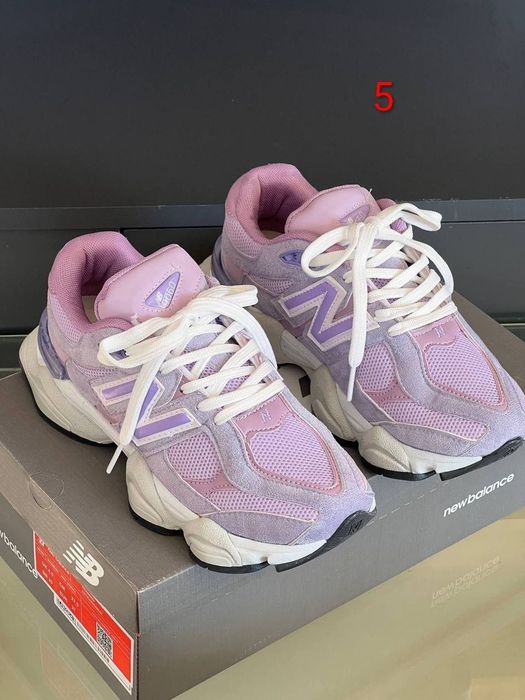 Adidasi unisex modele noi