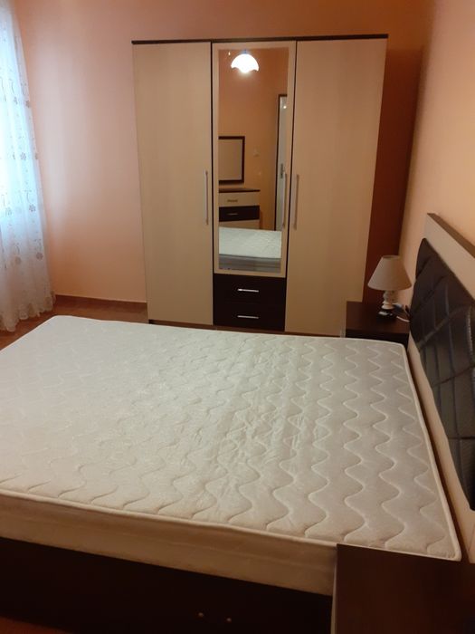 Дава се под наем Двустаен апартамент в Пазарджик, Център - 63 кв.м за 229.5 € - Снимка #4