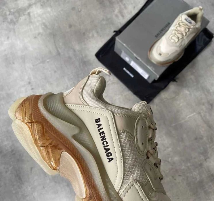Balenciaga Triple S Clear Sole "Beige"
