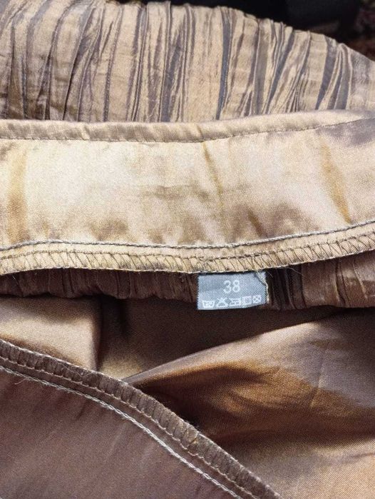 Стилна оргинална пола