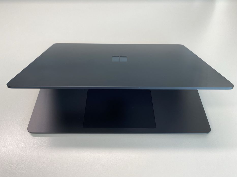 Microsoft Surface Laptop 7 for Business Intel 16/256