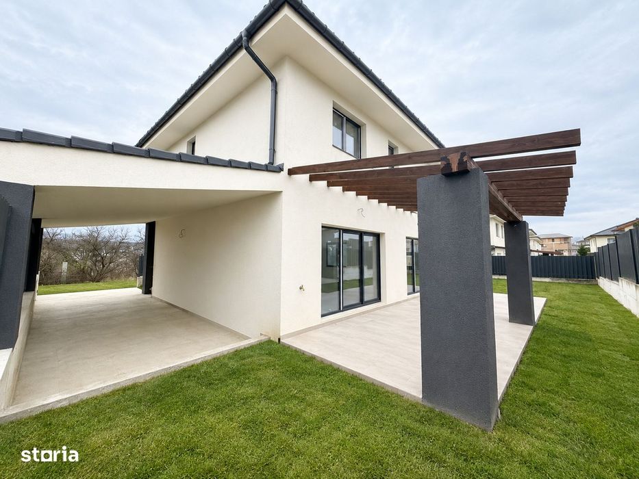 Casa Moderna de vanzare in Dezmir - SU 120MP I ST 500MP I 4 Camere