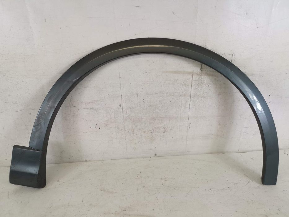 Ауди Кю8 / Audi Q8 1 [ - ] Оригинален десен преден крилен разширител в