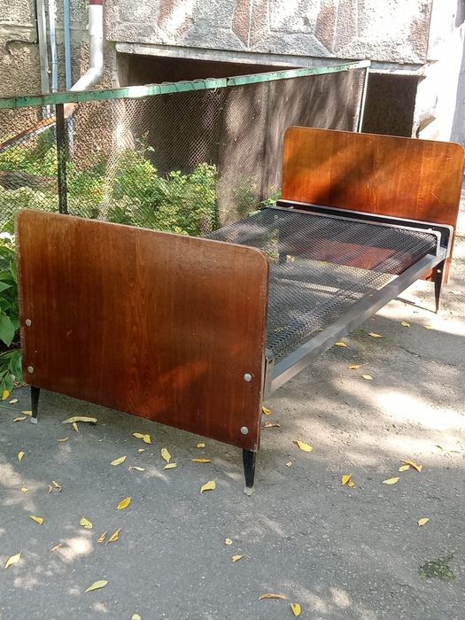 Продам хорошую кровать