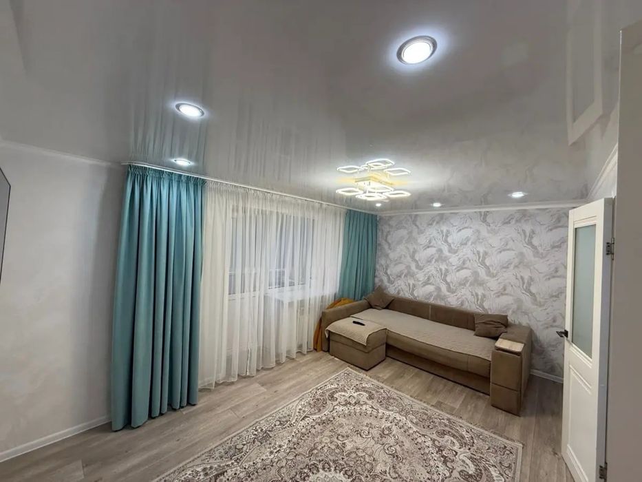3-комнатная квартира( Центр)