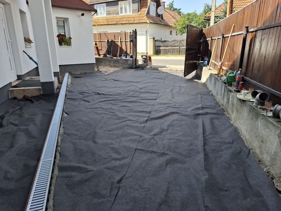 Execut lucrări de pavaje