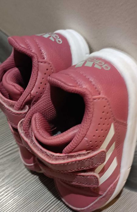 Маратонки за момиченце