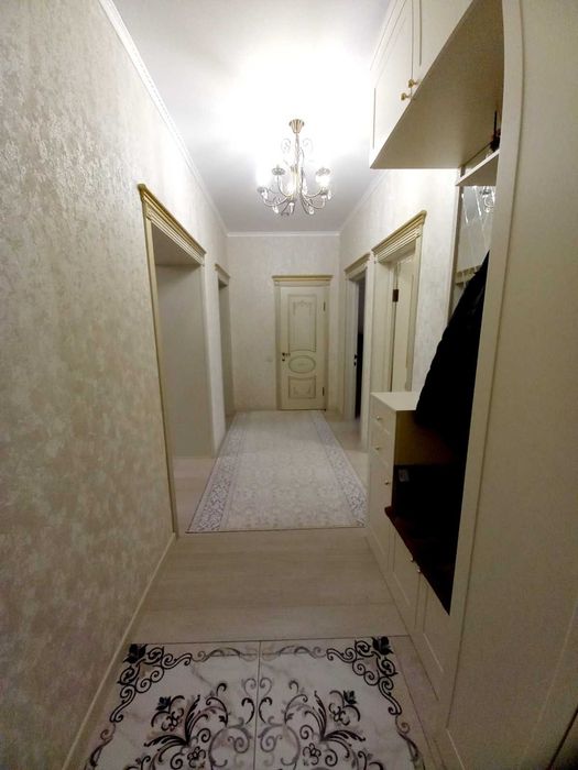Продам 4 комн квартиру срочно