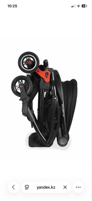 Коляска прогулочная Maclaren Atom