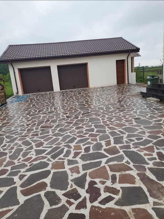 Vând Piatră sau Montez