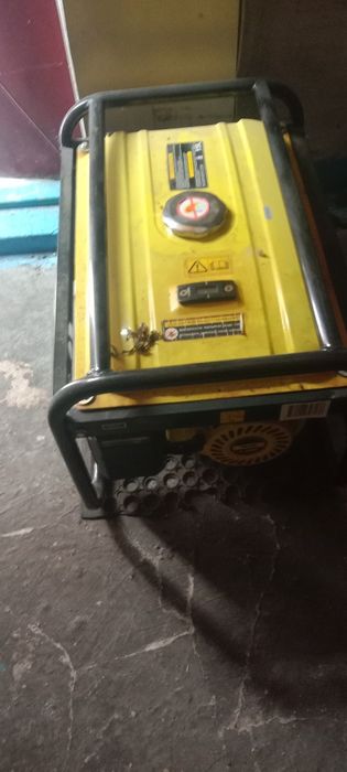 Генератор Ресант 15 литров