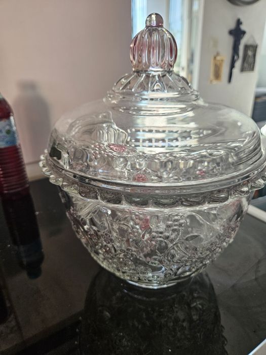 Продавам уникален сервиз