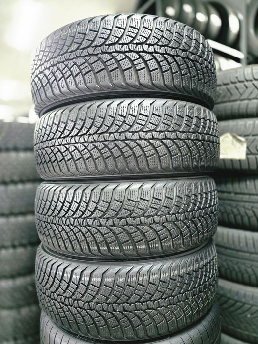 4x 205/55/17 M+S KUMHO Stare excelentă