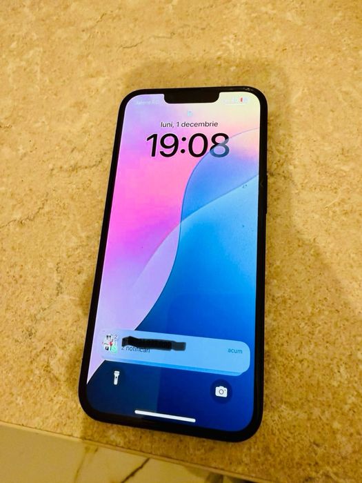 Vand/schimb iphone 13 black