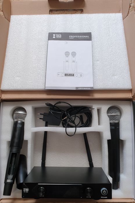 Microfon fără fir karaoke 2 microfoane.   XTUGA audio A-100 (NOU)