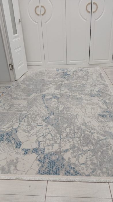 Ковер новый продается срочно