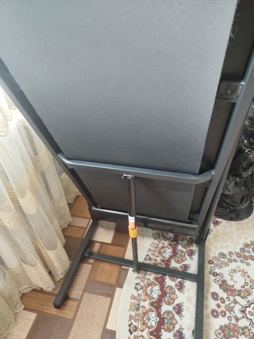 Новая беговая дорожка,