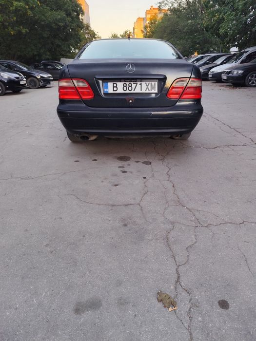 Мерцедес CLK 320- бензин -газ