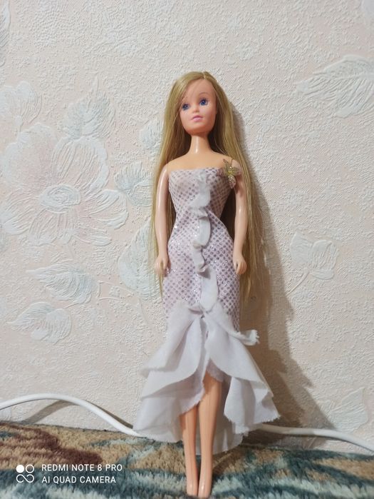 Куклы барбиобразные, в отличном состоянии.