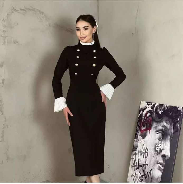 Продам новое платье