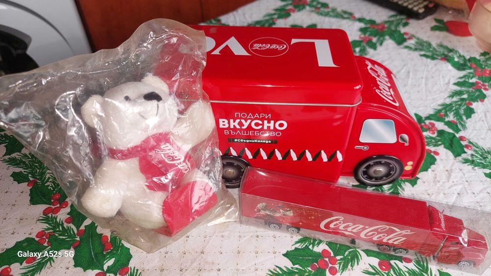 COCA COLA играчки.