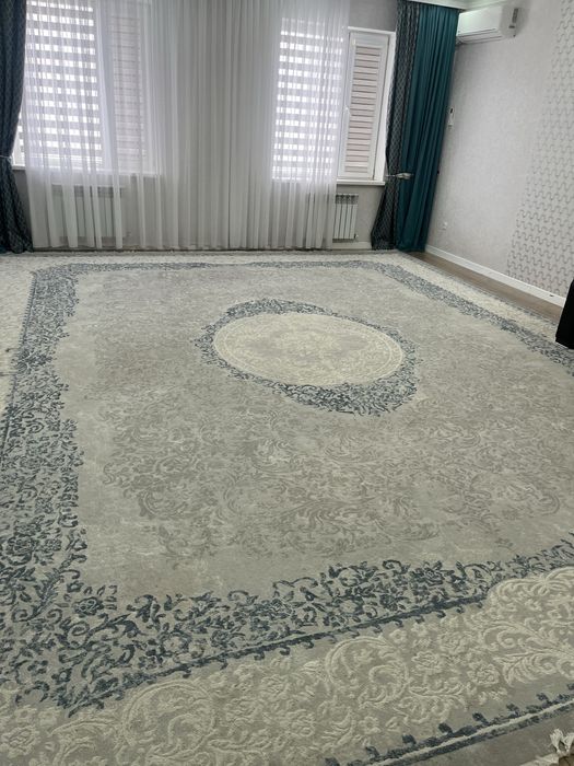 Продается ковер 5×6 м в отличном состоянии