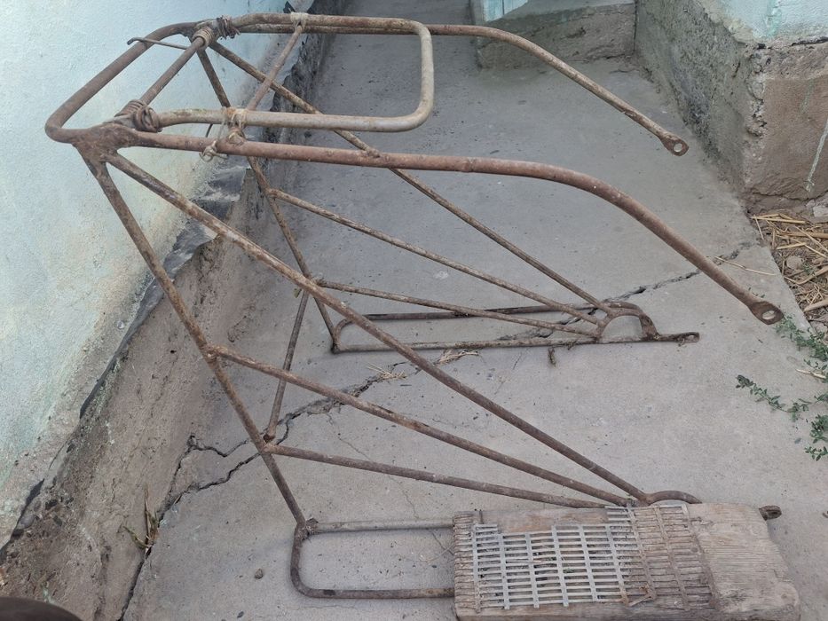 Иж багажник в хорошем состояний