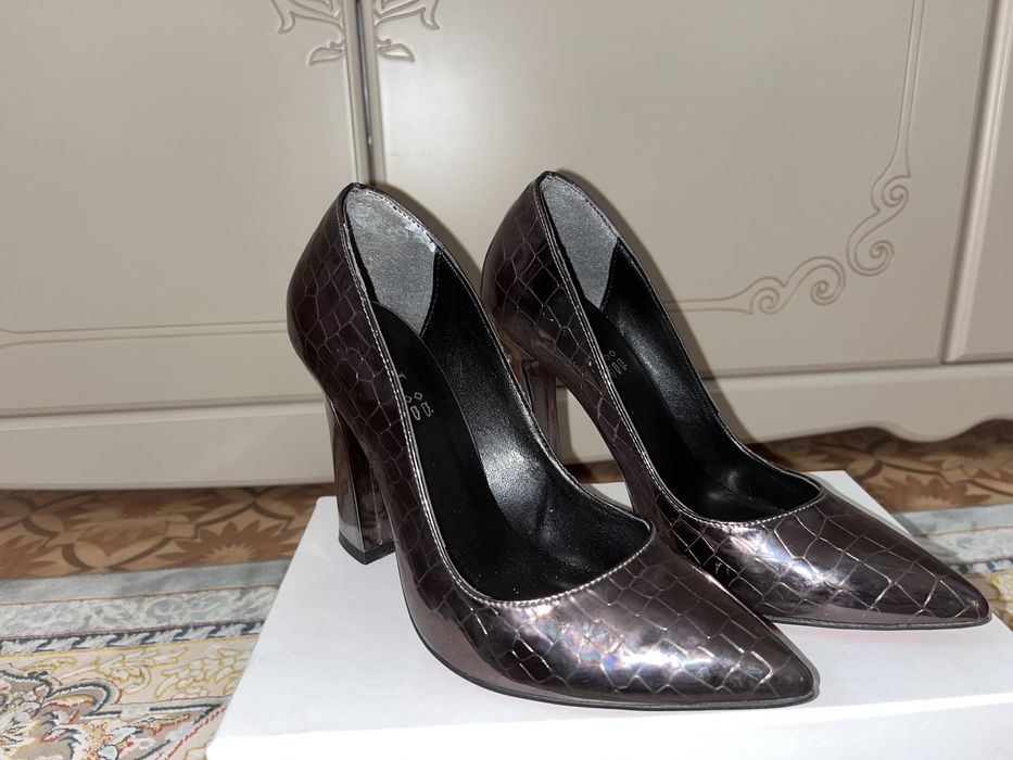 Продается туфли в хорошем состоянии