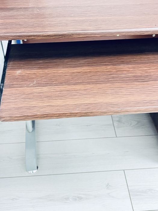 Продам компьютерный стол