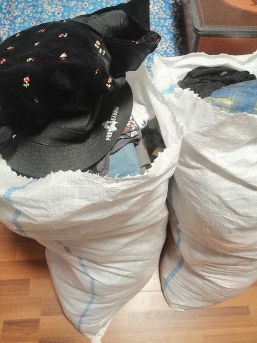 Haine second hand la sac