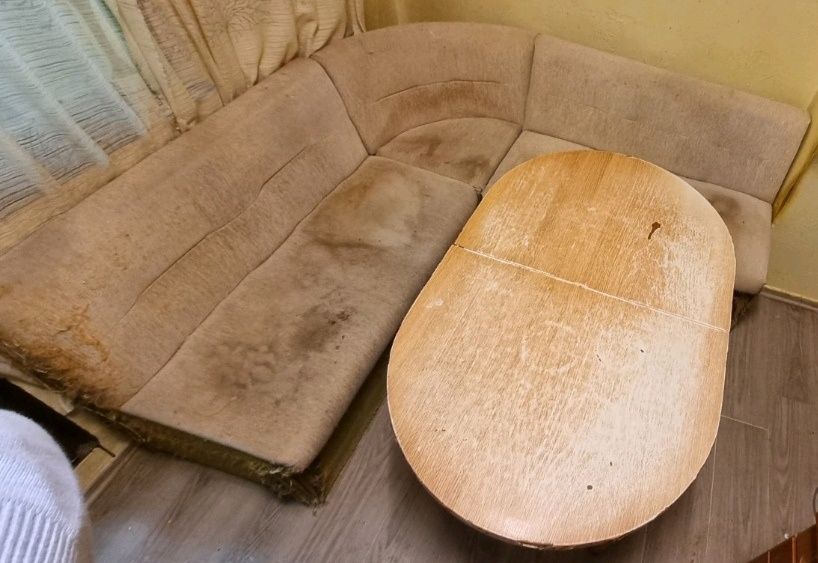 ПОДАРЯВАМ Разтегателен диван