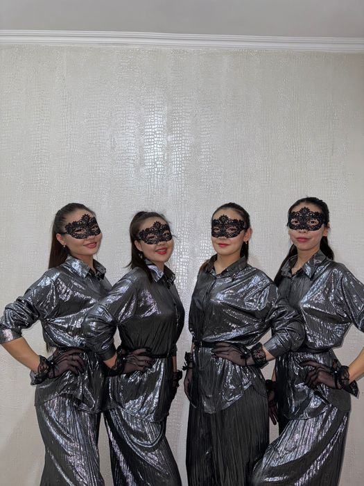 Той көйлектерін сатамын арзанға