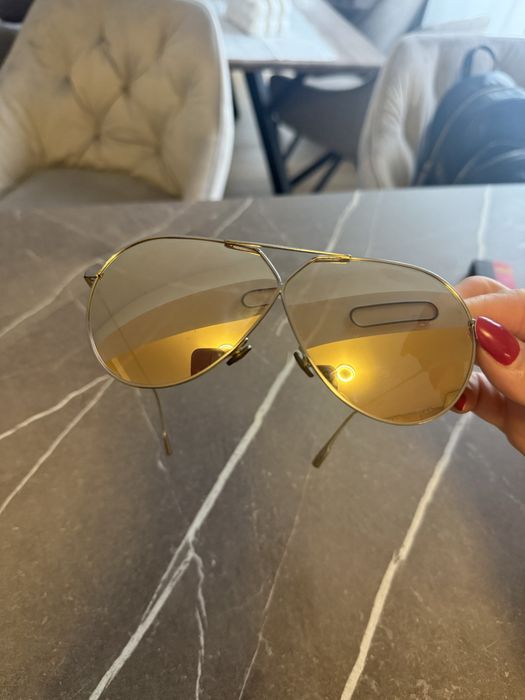 Слънчеви очила  DIOR