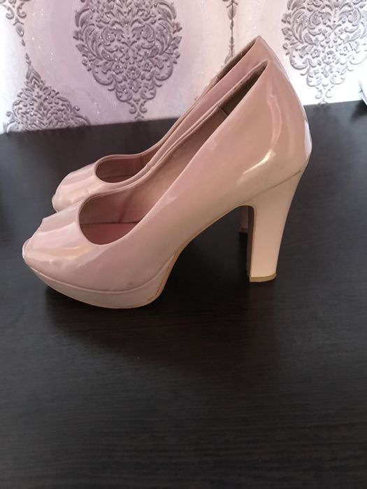 Туфли лакированные