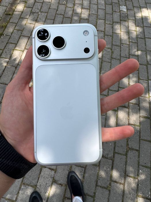 Iphone 17 pro max