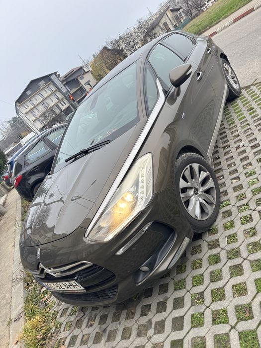 Citroen DS5 Hybrid4 4x4 2.0 Diesel - Automata - 2013