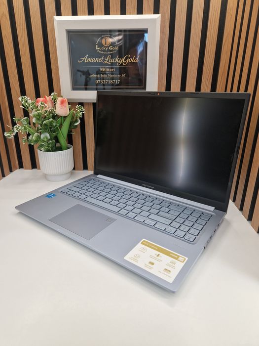 Asus VivaBook i3 Gen 12 update to 4,4 GHZ 15.6 inch 256GB SSD 8GB RAM Intel UHD Graphics fără Încărcător Garanție!#21822