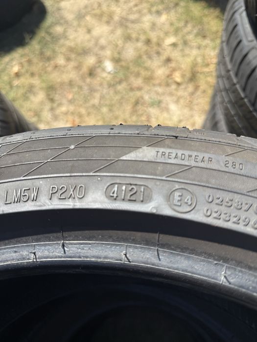 255/40/19 CONTINENTAL 2 броя