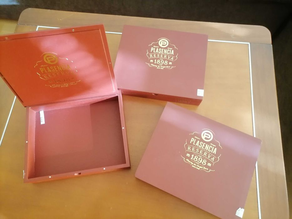 Кутия от пури / за пури