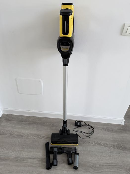 Aspirator vertical Karcher VC7 Cordless Your Max casa/masina/60min bat