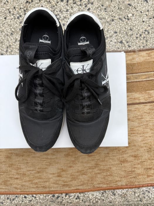 Calvin Klein обувки